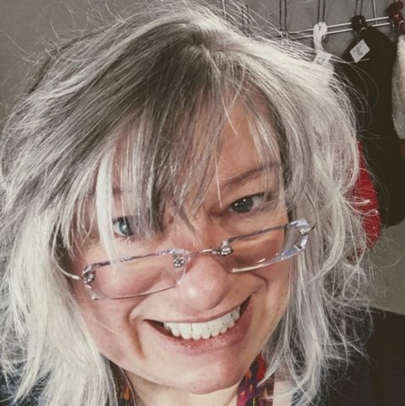 Meet your Posher, Rebecca - Picture 1 of 1